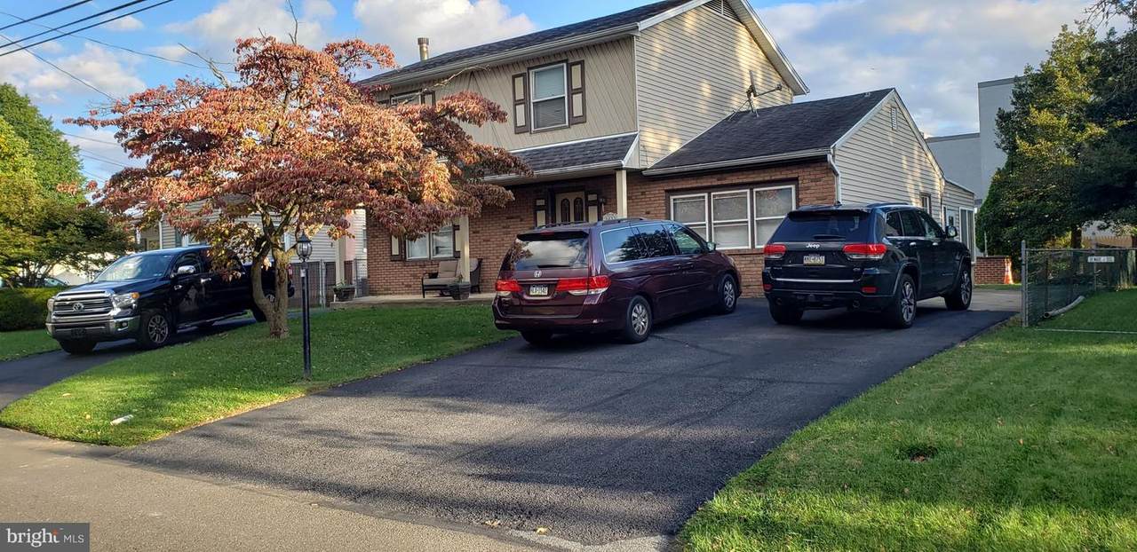 2537 Finley Avenue - Photo 1