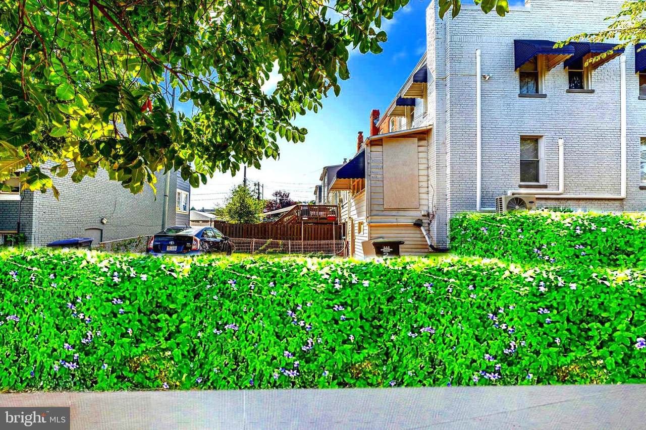 2339 3RD Street - Photo 1