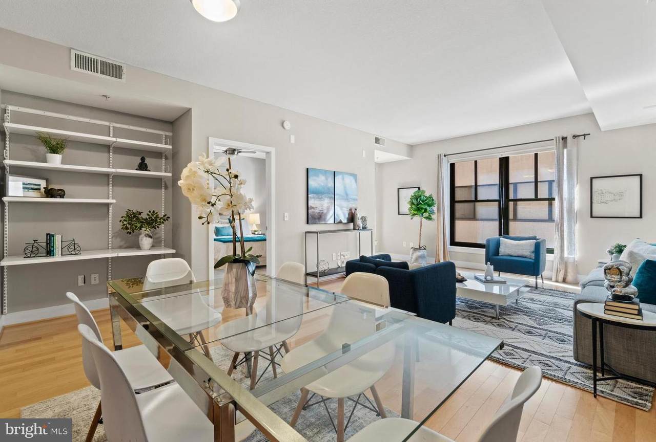 910 M Street - Photo 1