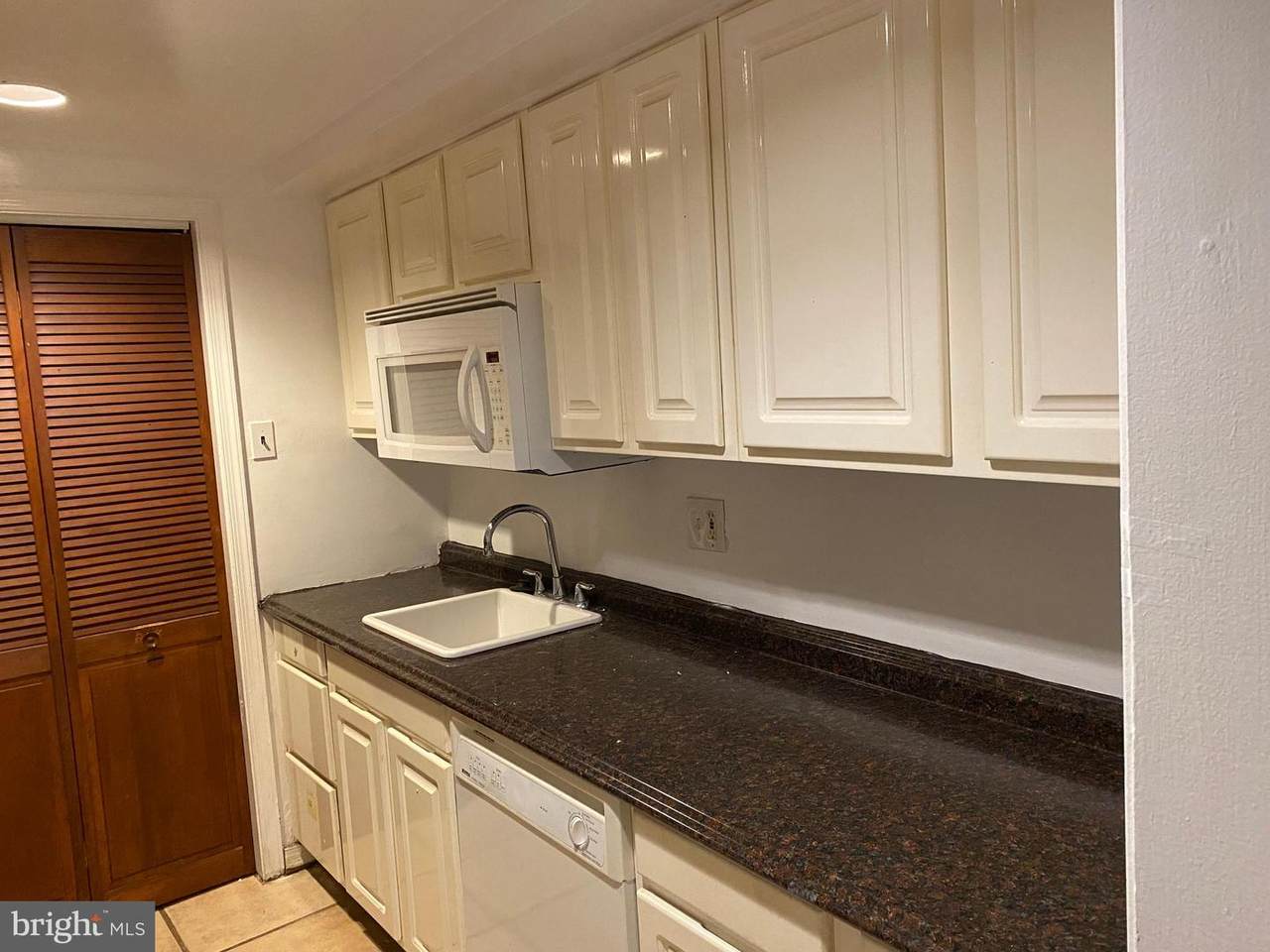 1351 Monroe Street - Photo 1