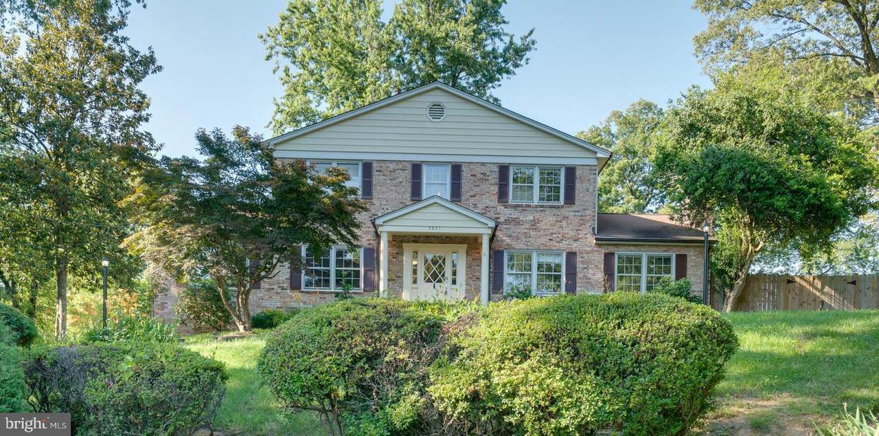 3821 Bosworth Court - Photo 1