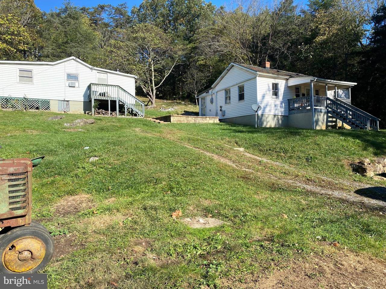 1497 Stonewall Jackson Highway - Photo 1