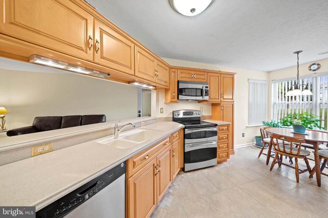 102 Bayland Drive - Photo 1