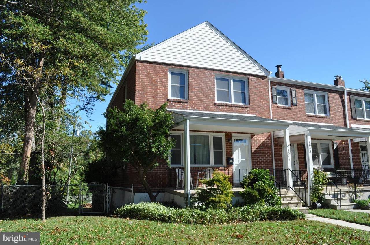 1045 Winsford Road - Photo 1