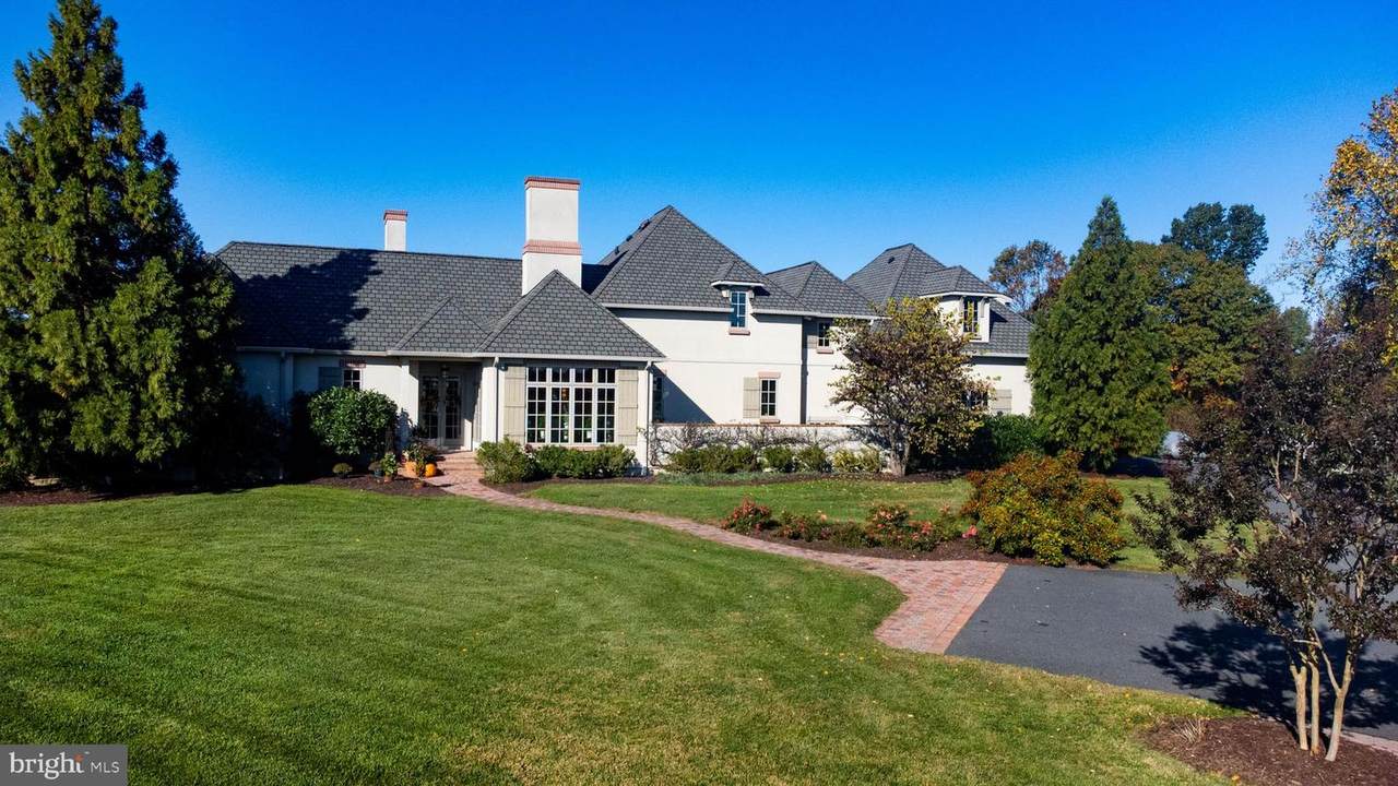 240 Quarter Creek Drive - Photo 1