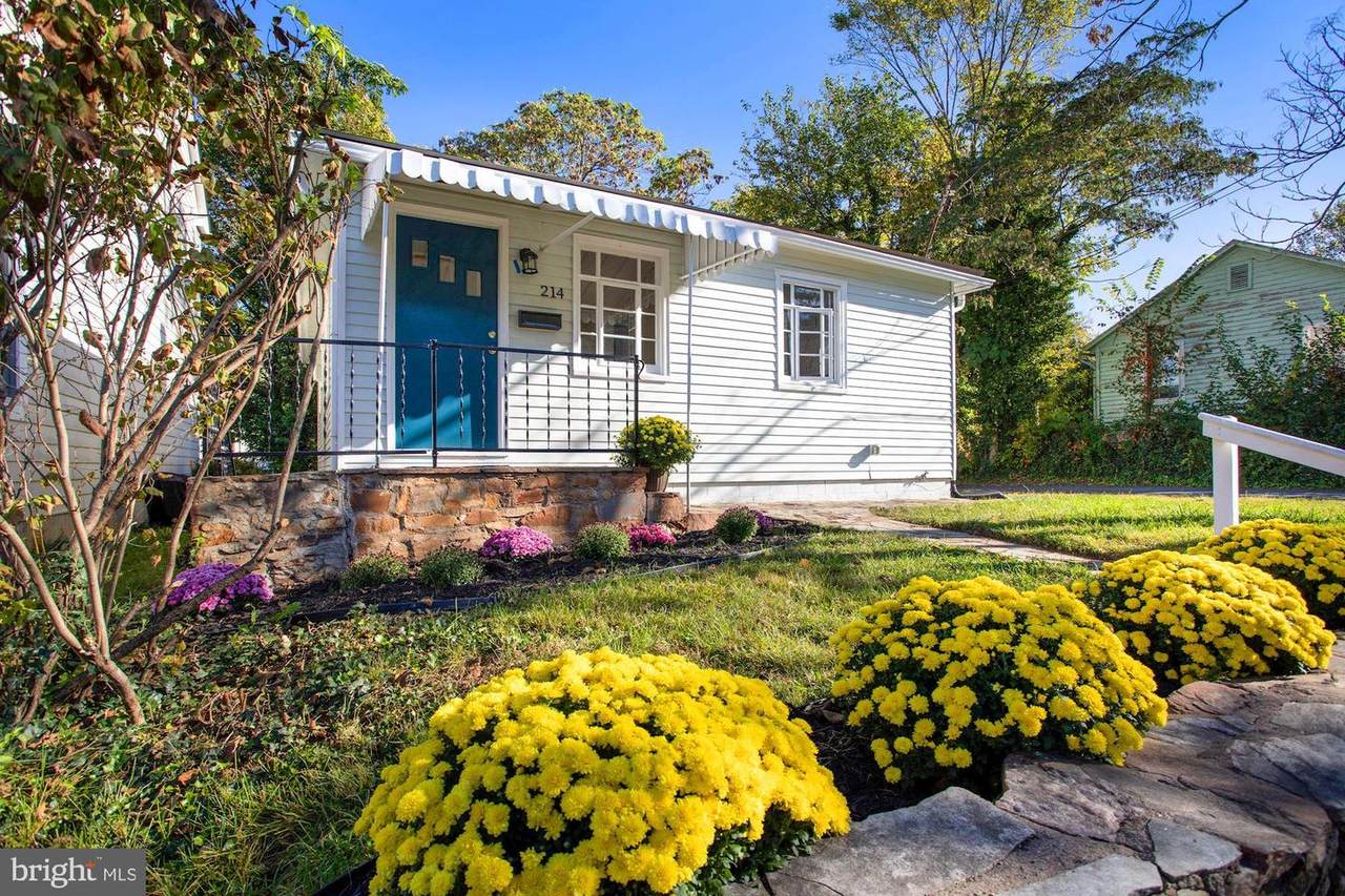 214 Royal Street - Photo 1