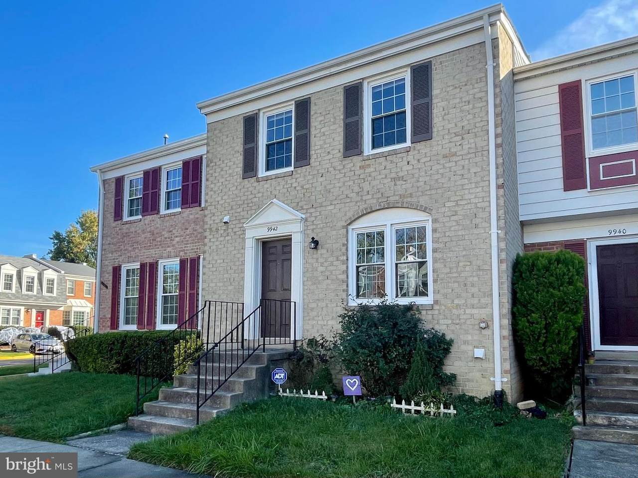 9942 Longford Court - Photo 1