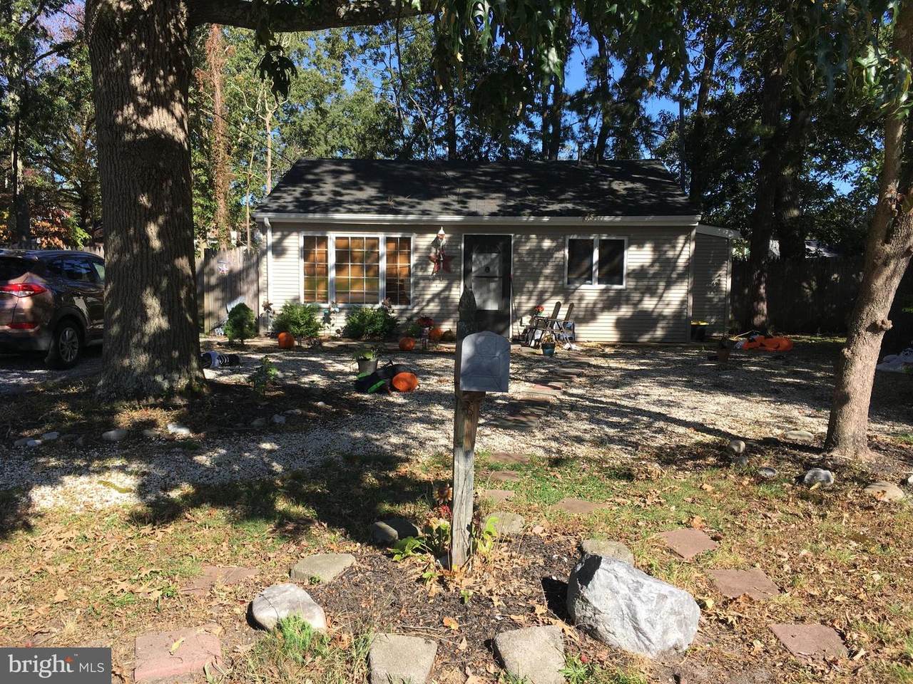 233 Point Pleasant Avenue - Photo 1