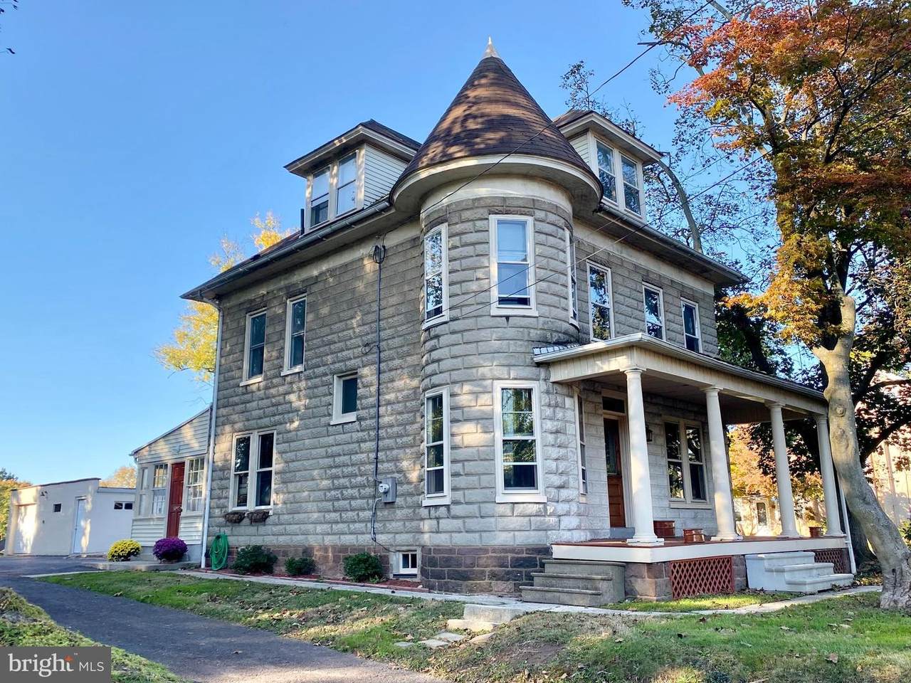 1092 Schuylkill Road - Photo 1
