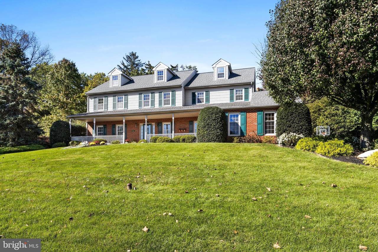 908 Chesterfield Drive - Photo 1