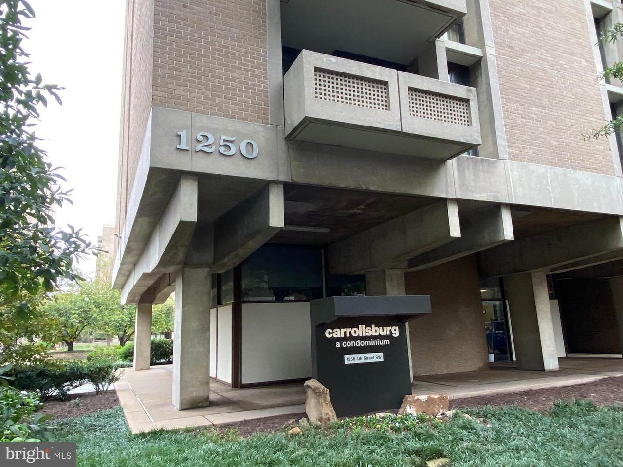 1250 4TH Street - Photo 1