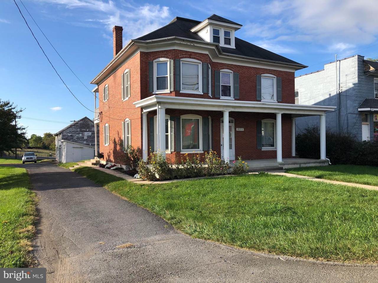 16513 National Pike - Photo 1