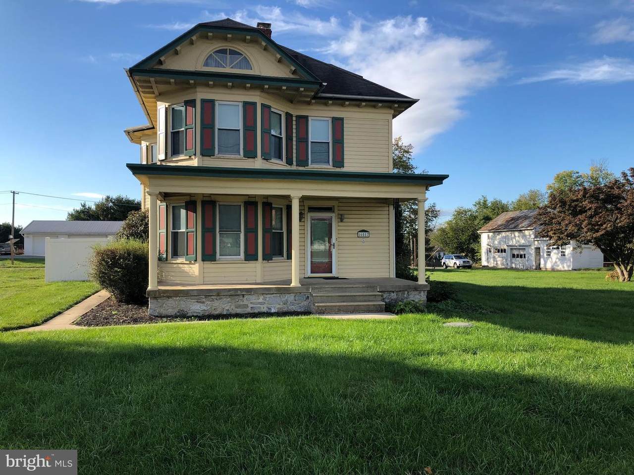 16517 National Pike - Photo 1