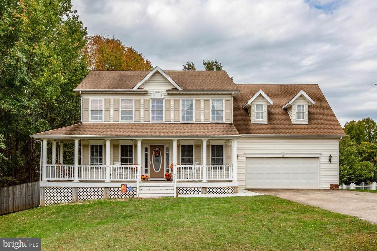 6209 Patrician Court - Photo 1