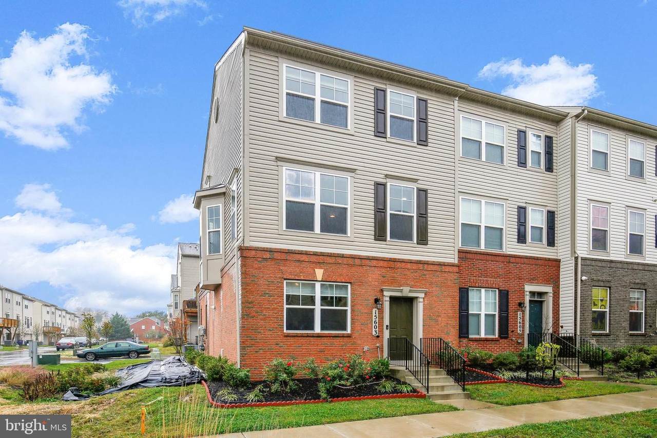 15603 Steamboat Way - Photo 1