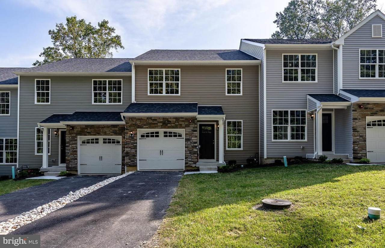 6 Graham Drive - Photo 1