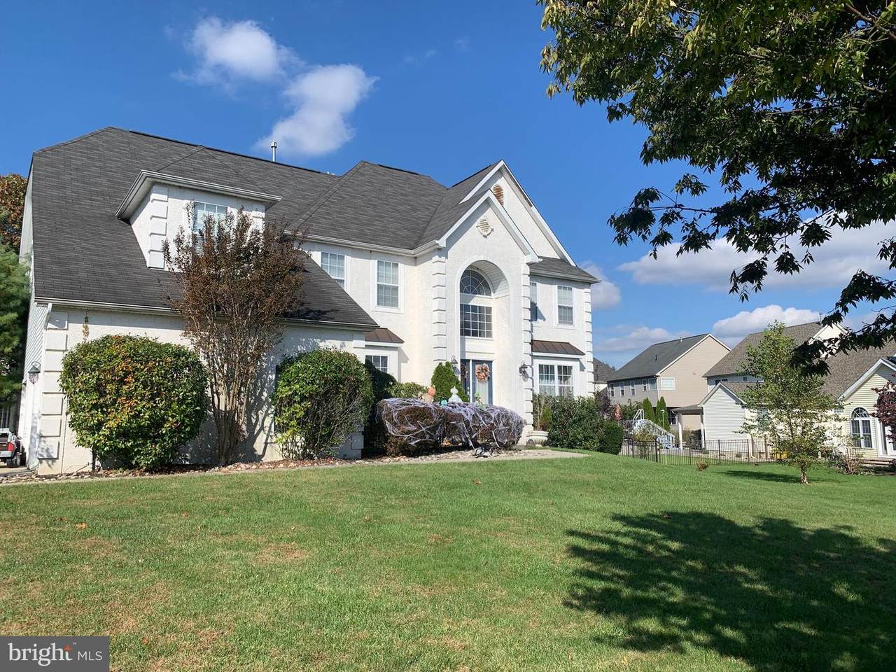 167 Sequoia Drive - Photo 1