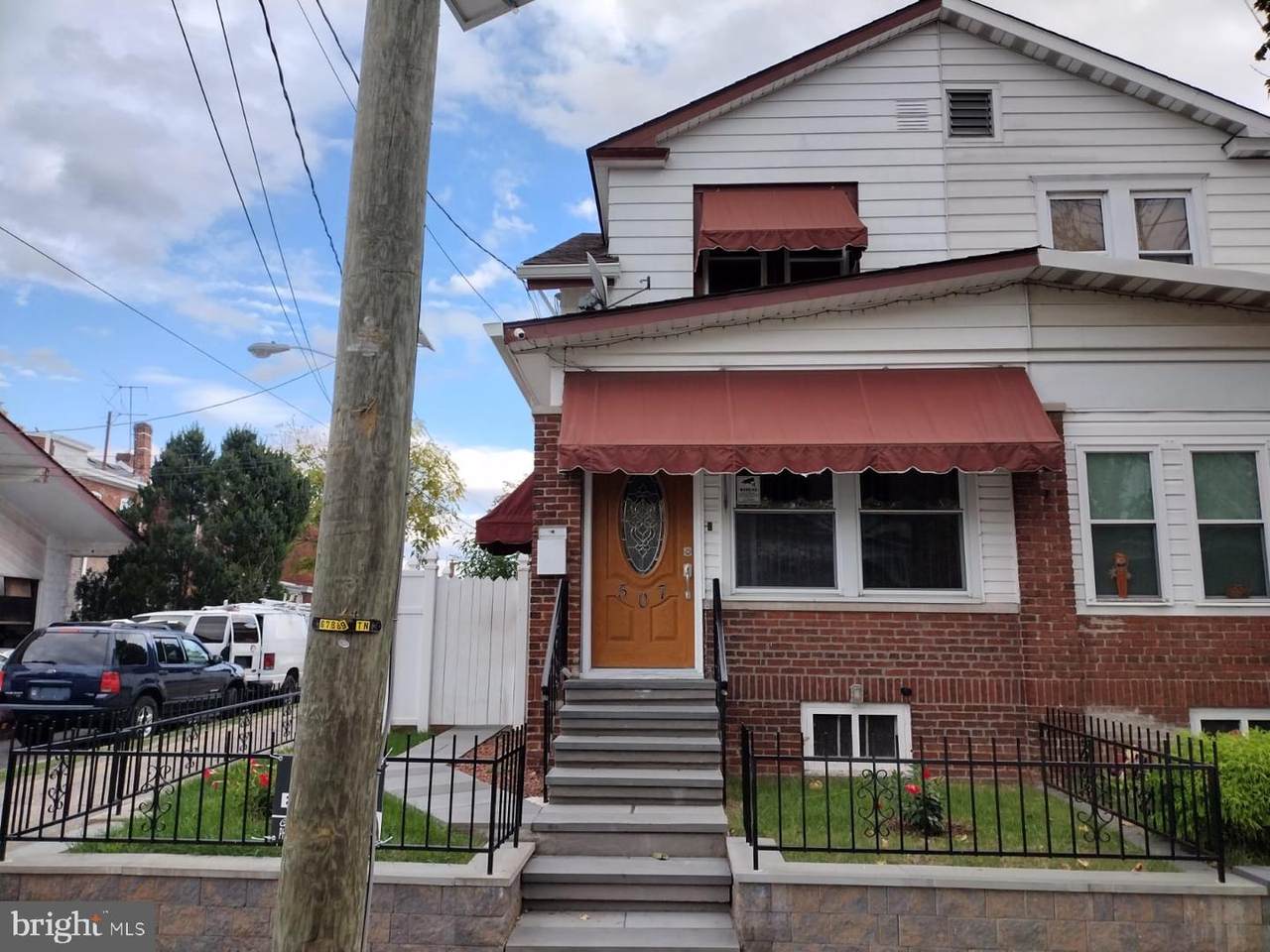 507 Dayton Street - Photo 1