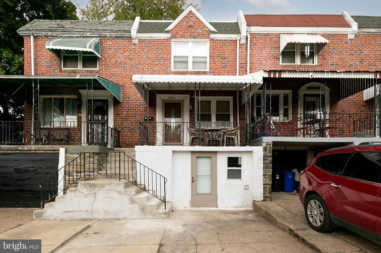 1949 Godfrey Avenue - Photo 1