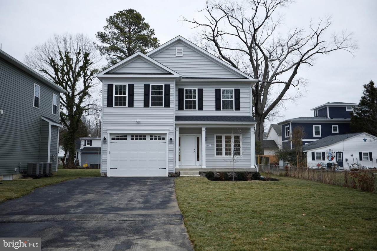 5534 Gloucester Street - Photo 1