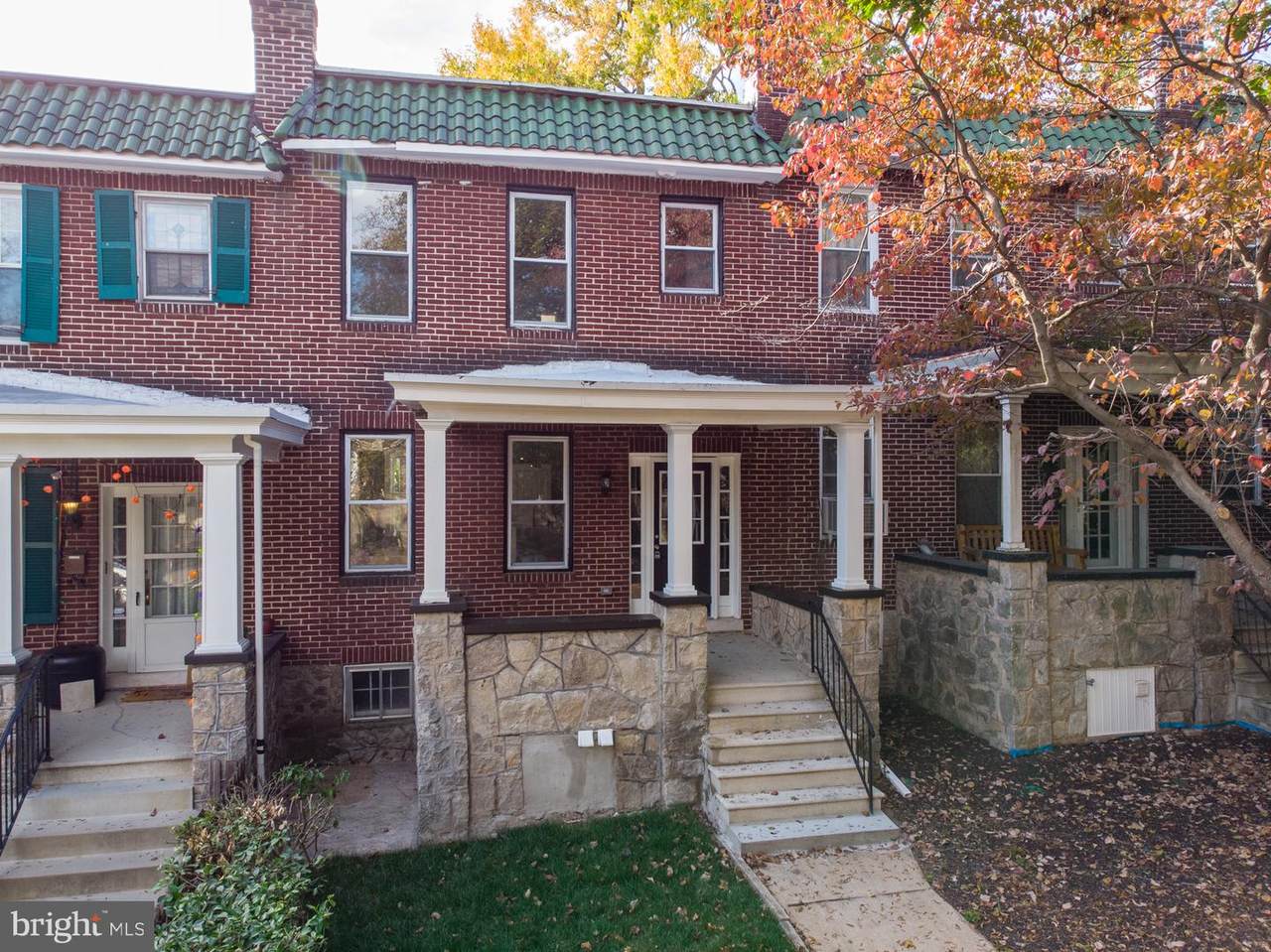 3002 Cresmont Avenue - Photo 1