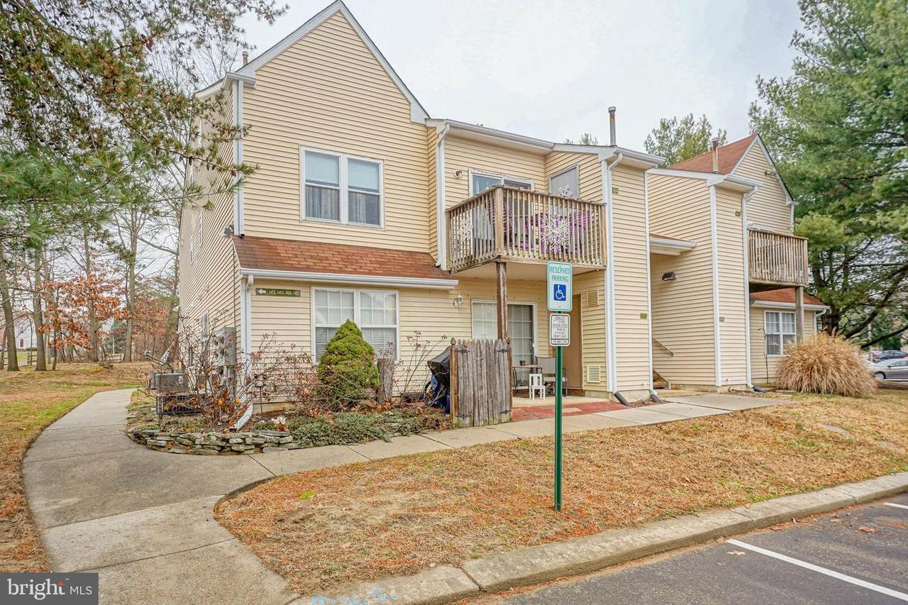 1421 Tristram Circle - Photo 1