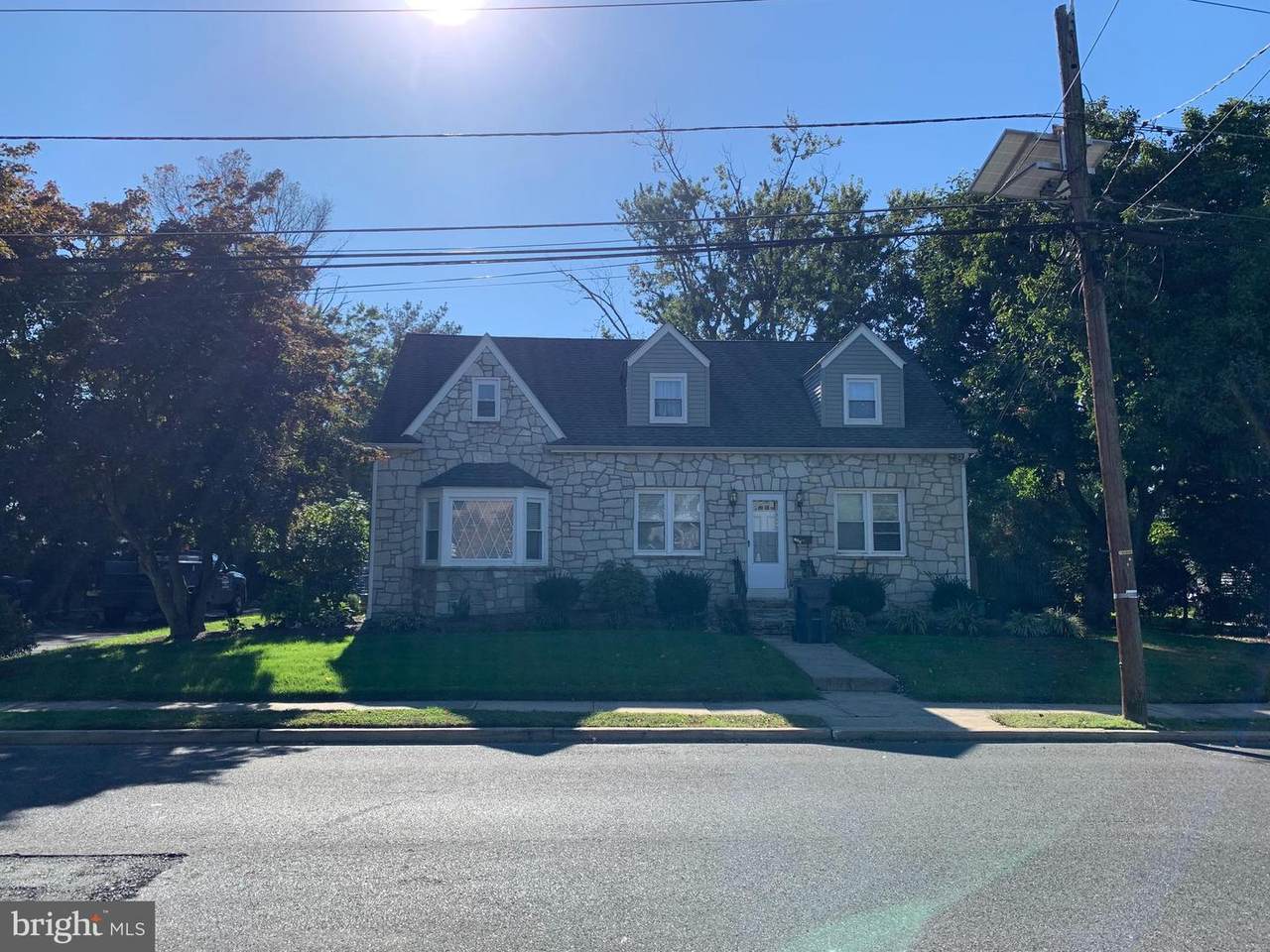 757 Putnam Avenue - Photo 1