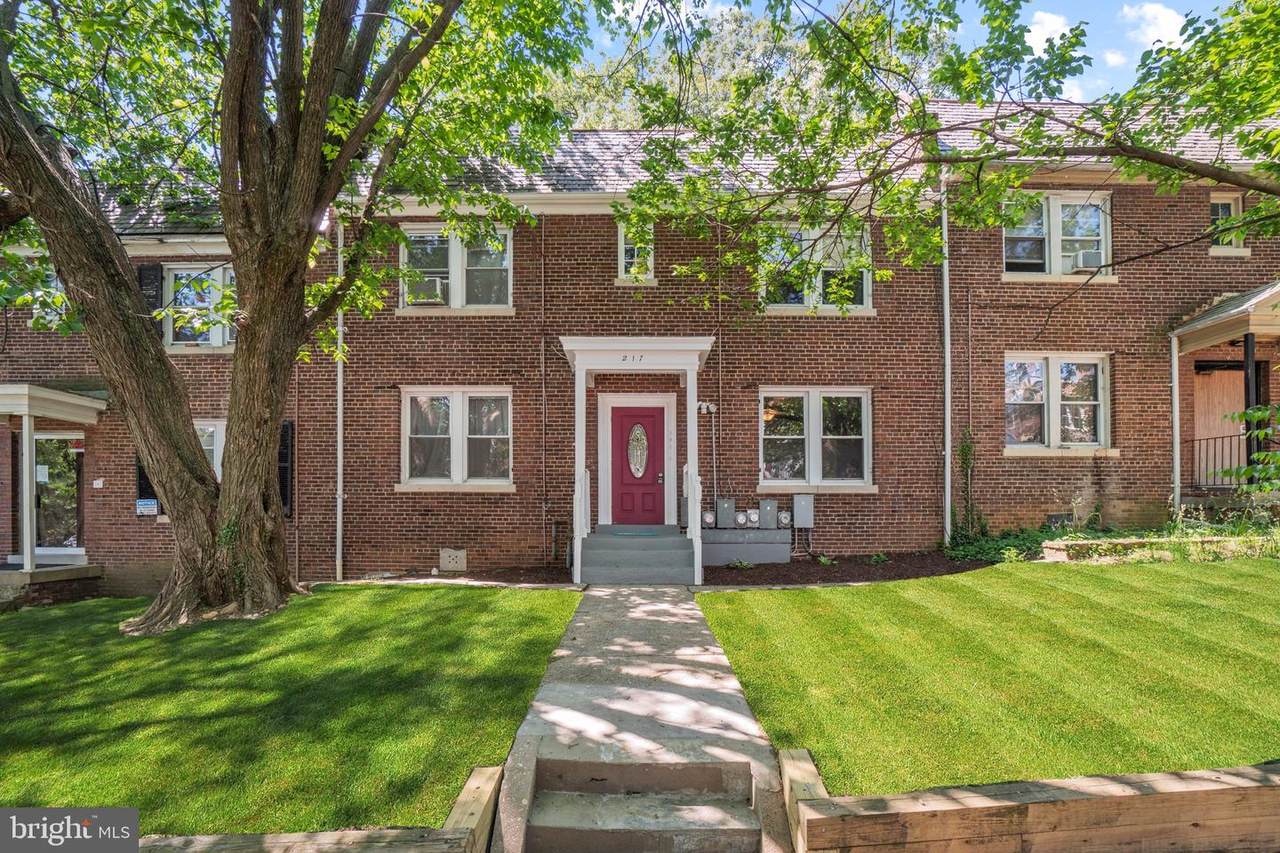 217 Adams Street - Photo 1