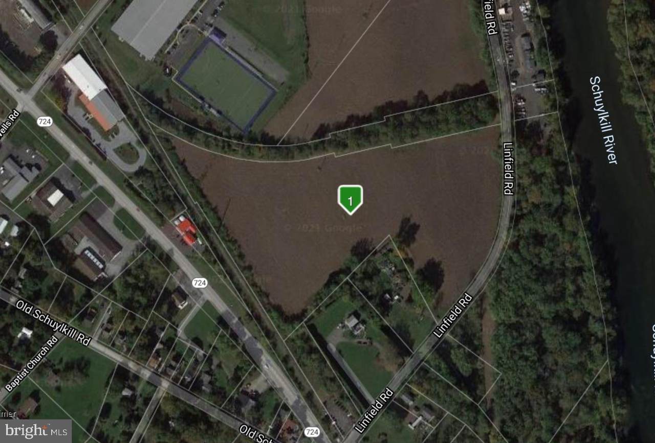 290 Linfield Road - Photo 1