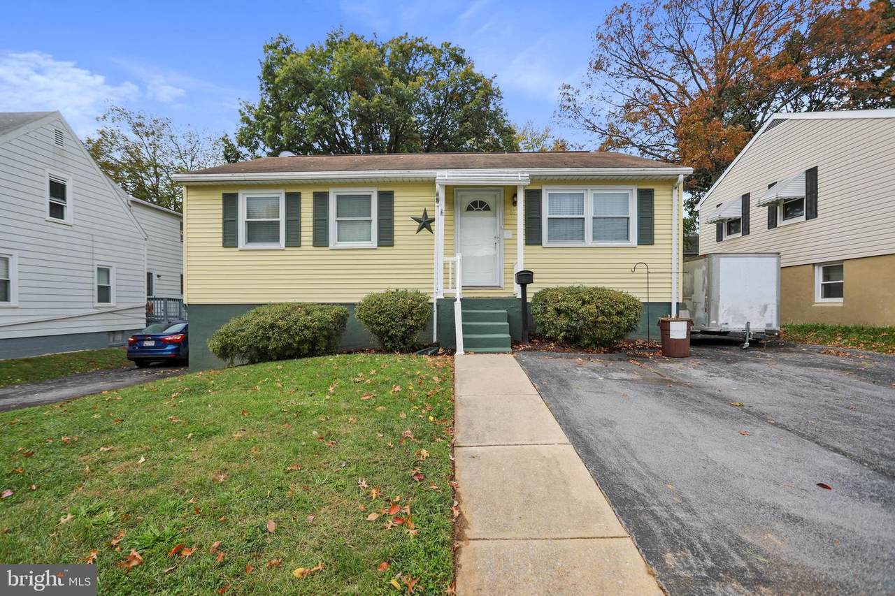 1089 Marshall Street - Photo 1