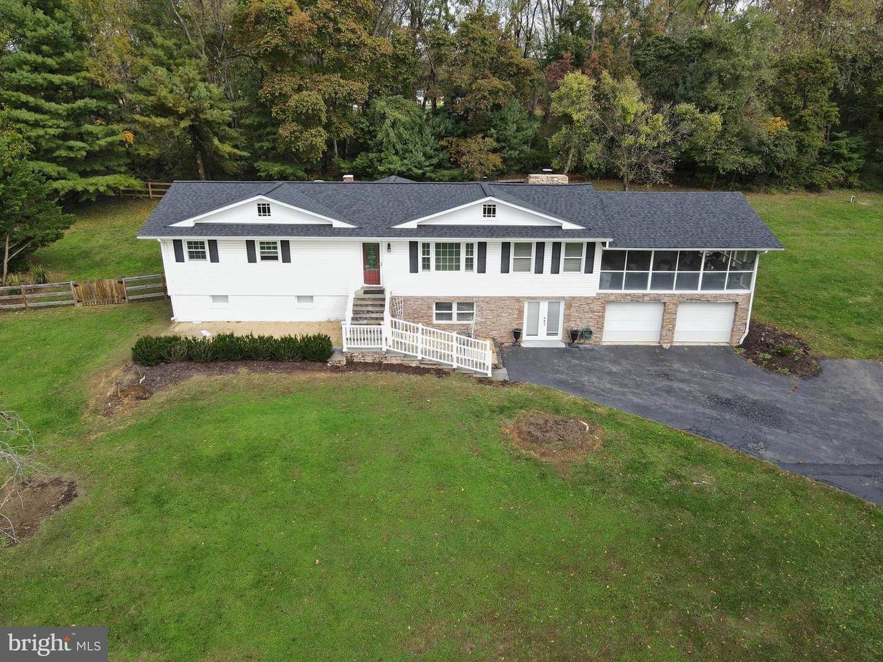 36448 Main Street - Photo 1