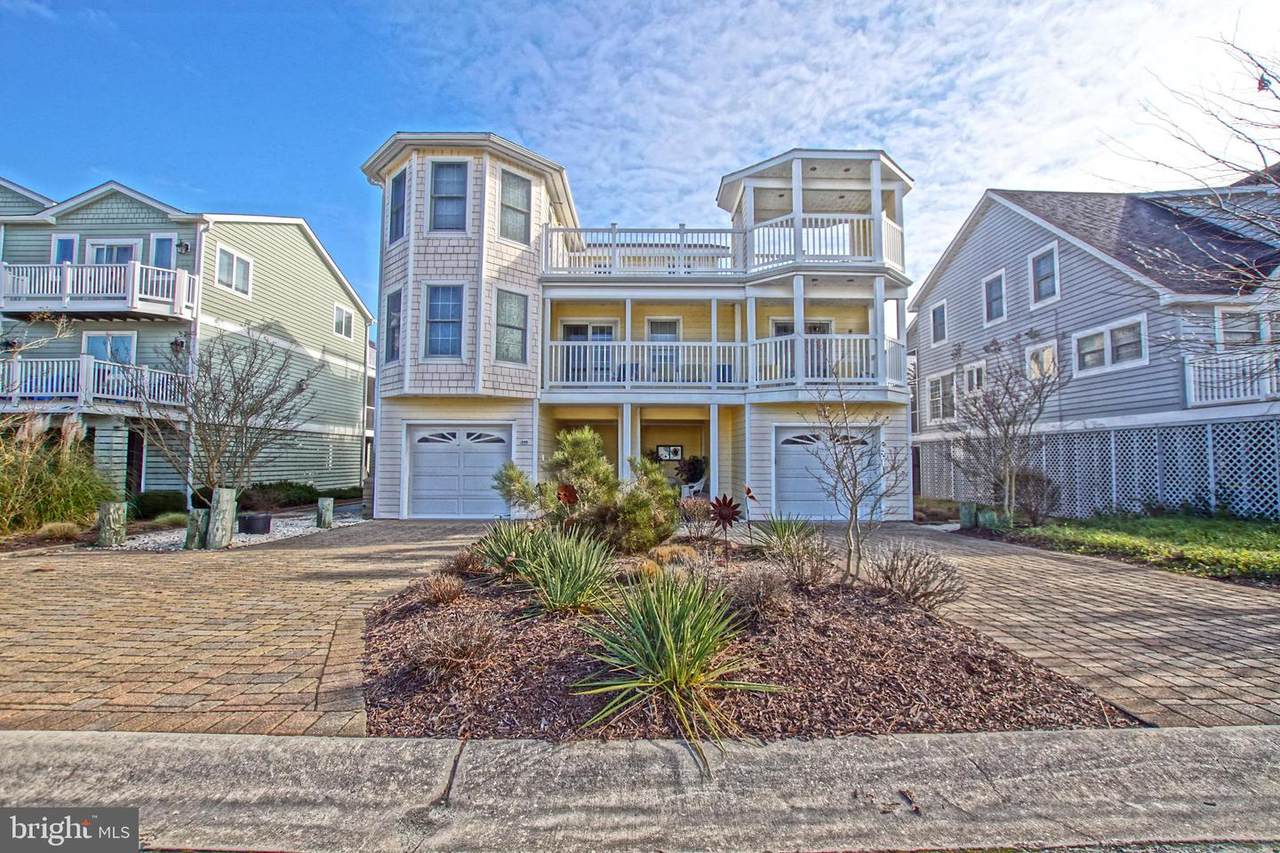 528 Cape Shores Drive - Photo 1