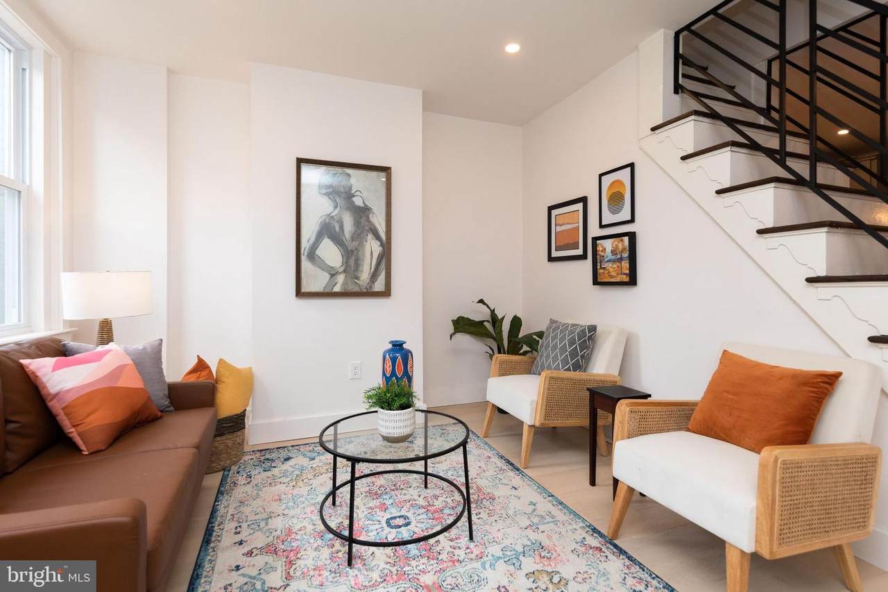 1810 Mutter Street - Photo 1