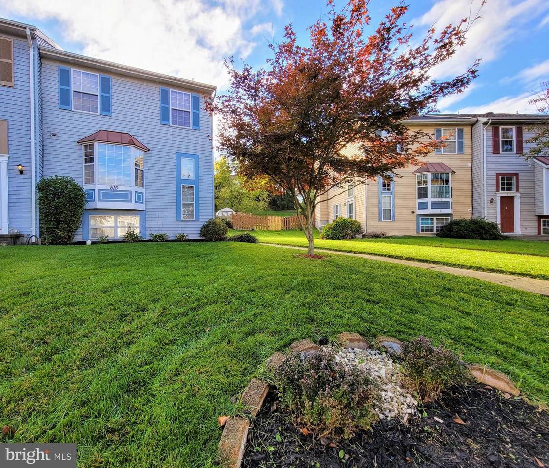 515 Crossbridge Drive - Photo 1