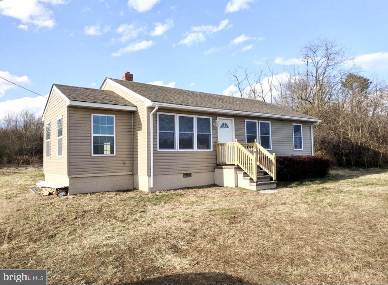 1856 Crookhorn Road - Photo 1