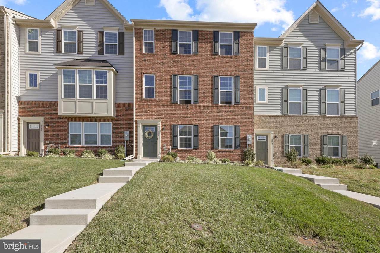 144 Powhatan Street - Photo 1