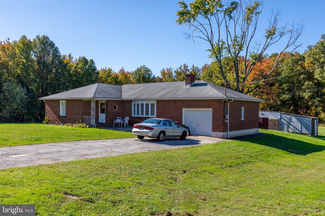 14 Clover Avenue - Photo 1