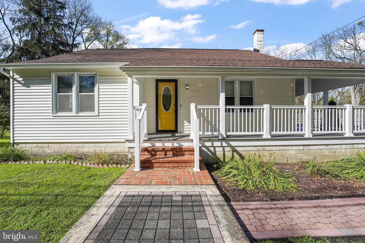 321 Ellicott Road - Photo 1