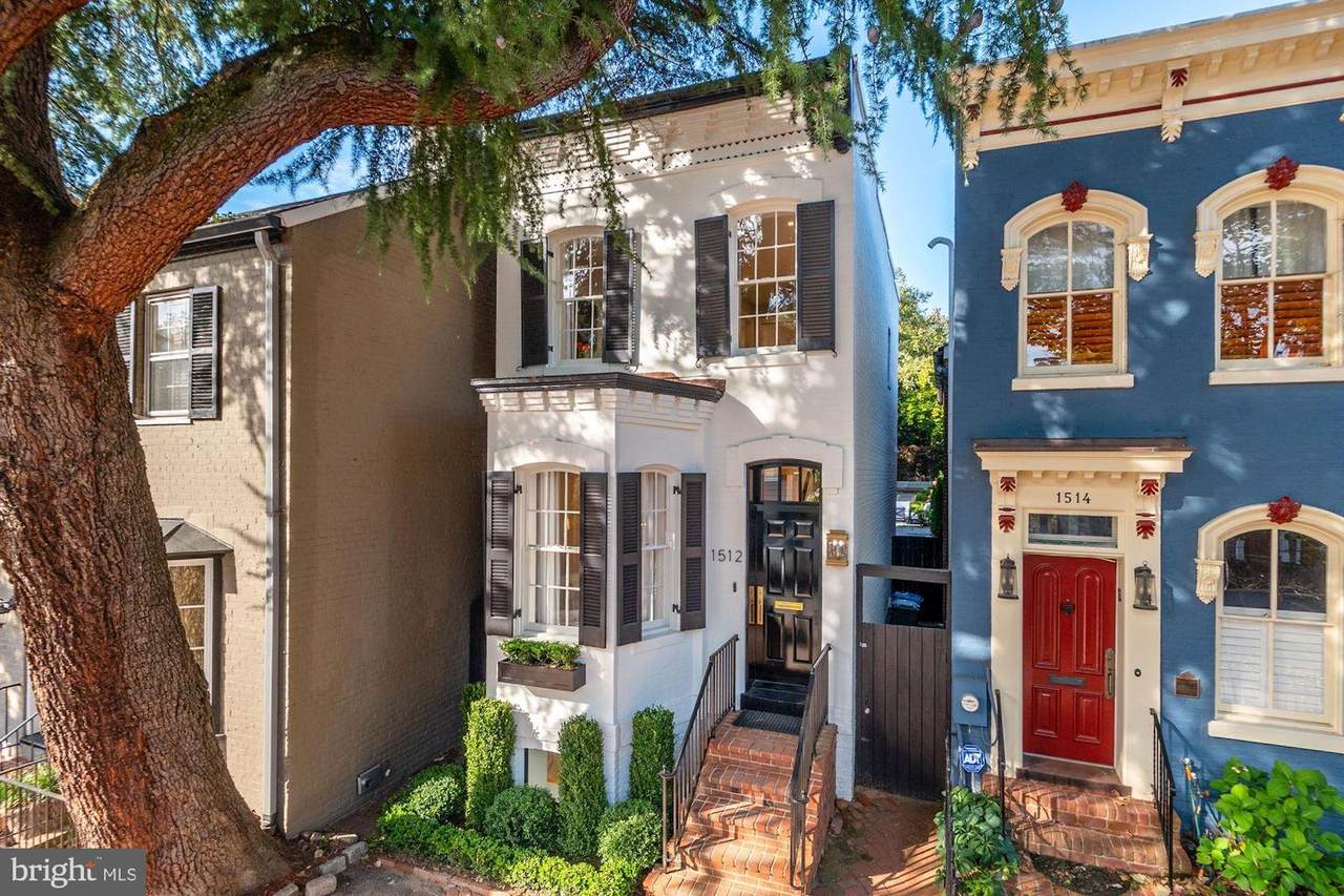 1512 34TH Street - Photo 1