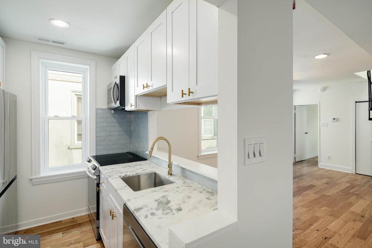 1716 Wallace Street - Photo 1