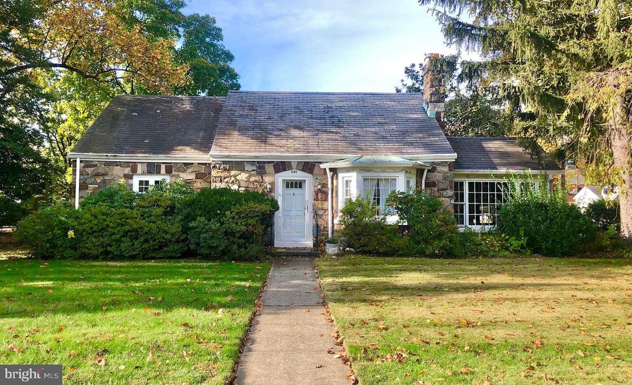 245 Delaware Avenue - Photo 1