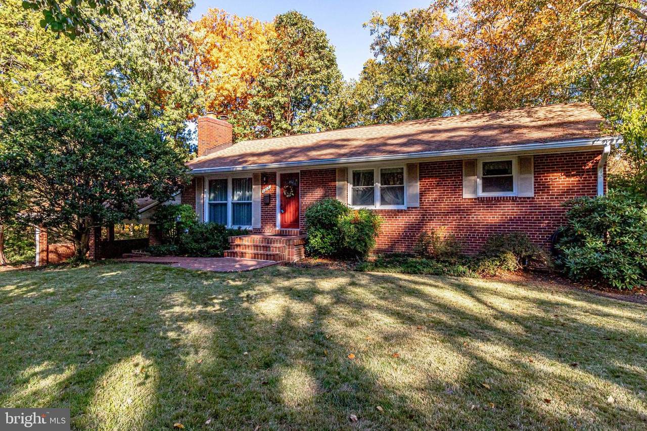 5835 Lowell Avenue - Photo 1