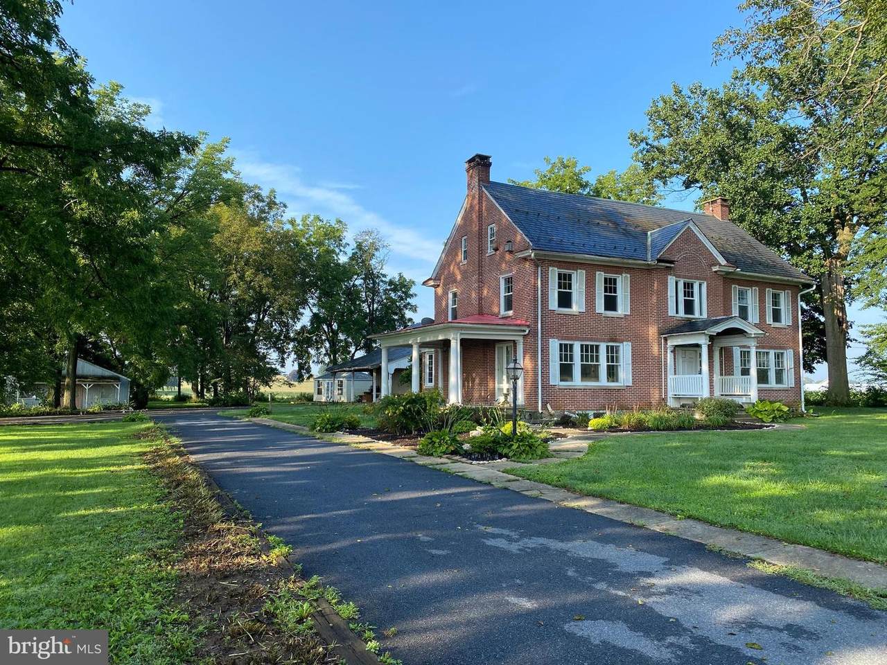 2574 Lincoln Hwy E - Photo 1