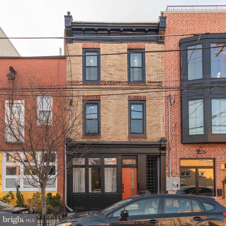 742 Bainbridge Street - Photo 1