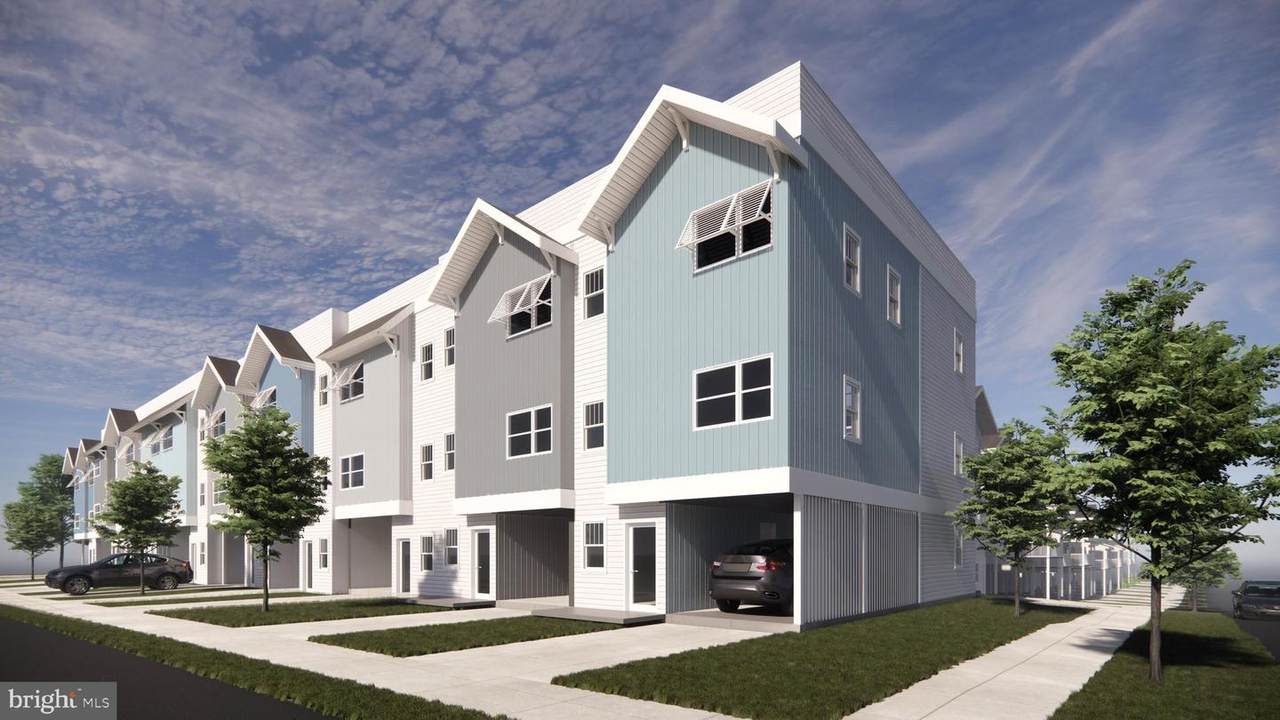 Unit 11 Douglas Avenue - Photo 1