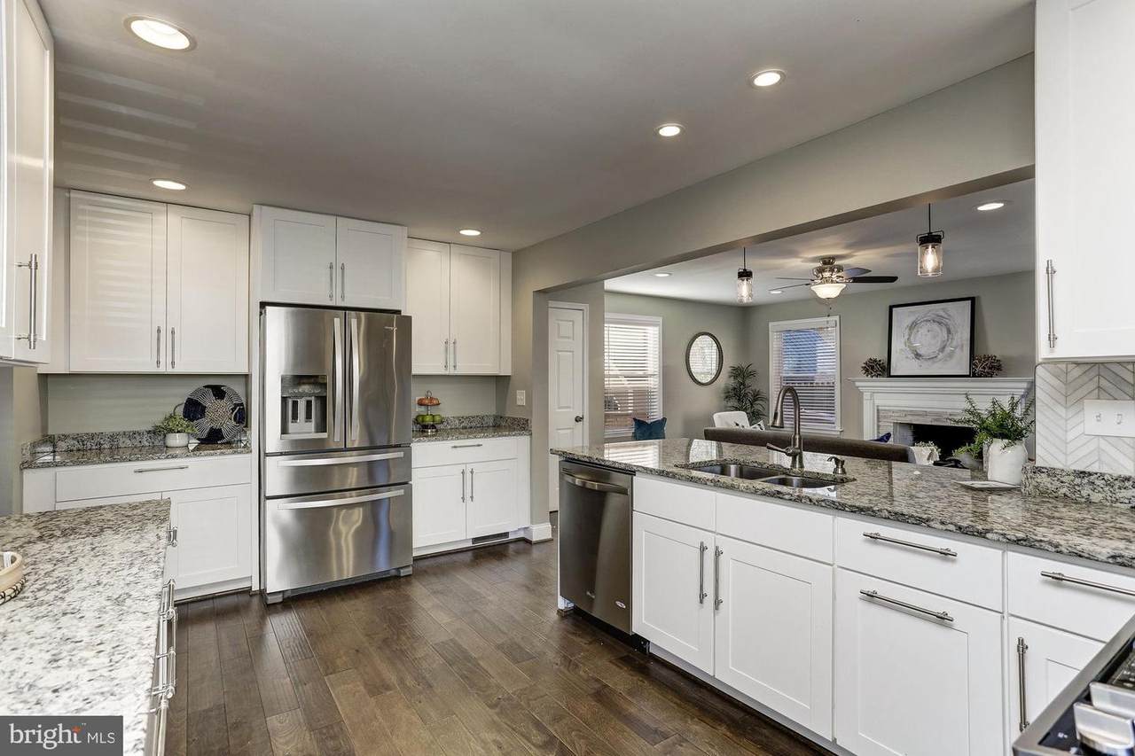 140 Jefferson Street - Photo 1