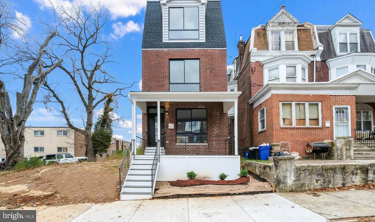 232 Johnson Street - Photo 1
