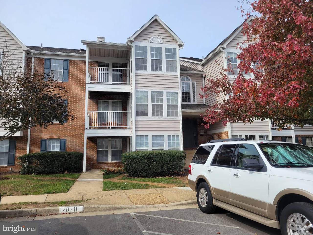 3570 Sherbrooke Circle - Photo 1