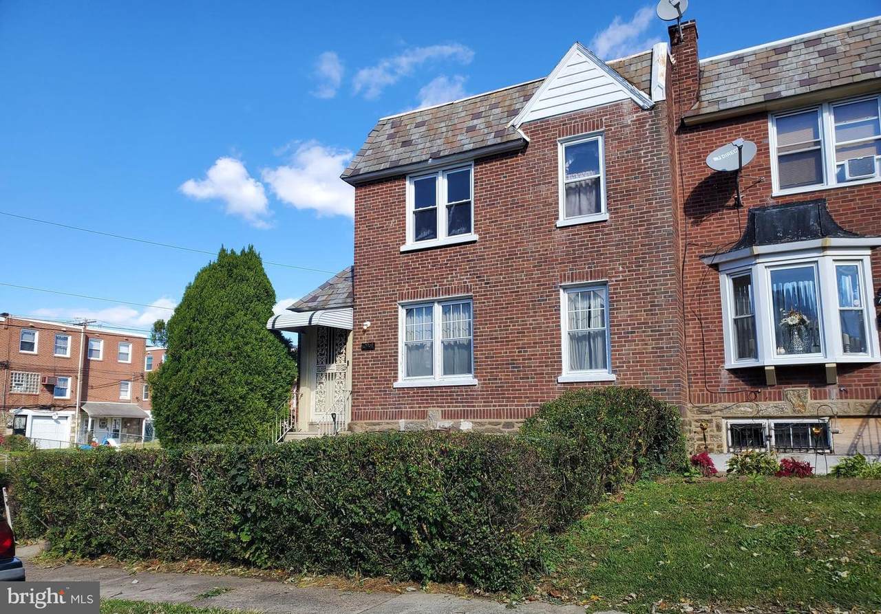 7961 Bayard Street - Photo 1
