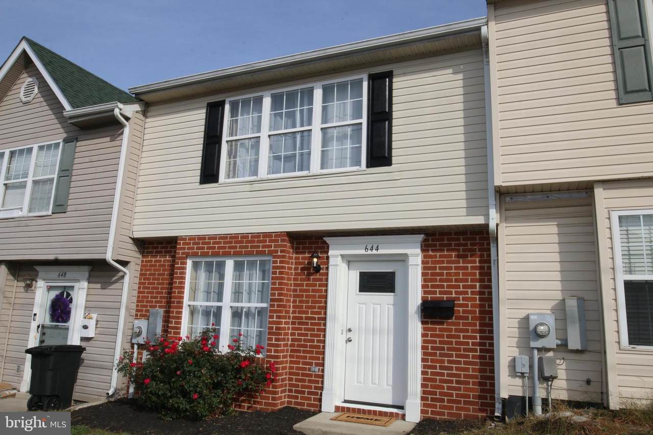 644 Martin Street - Photo 1